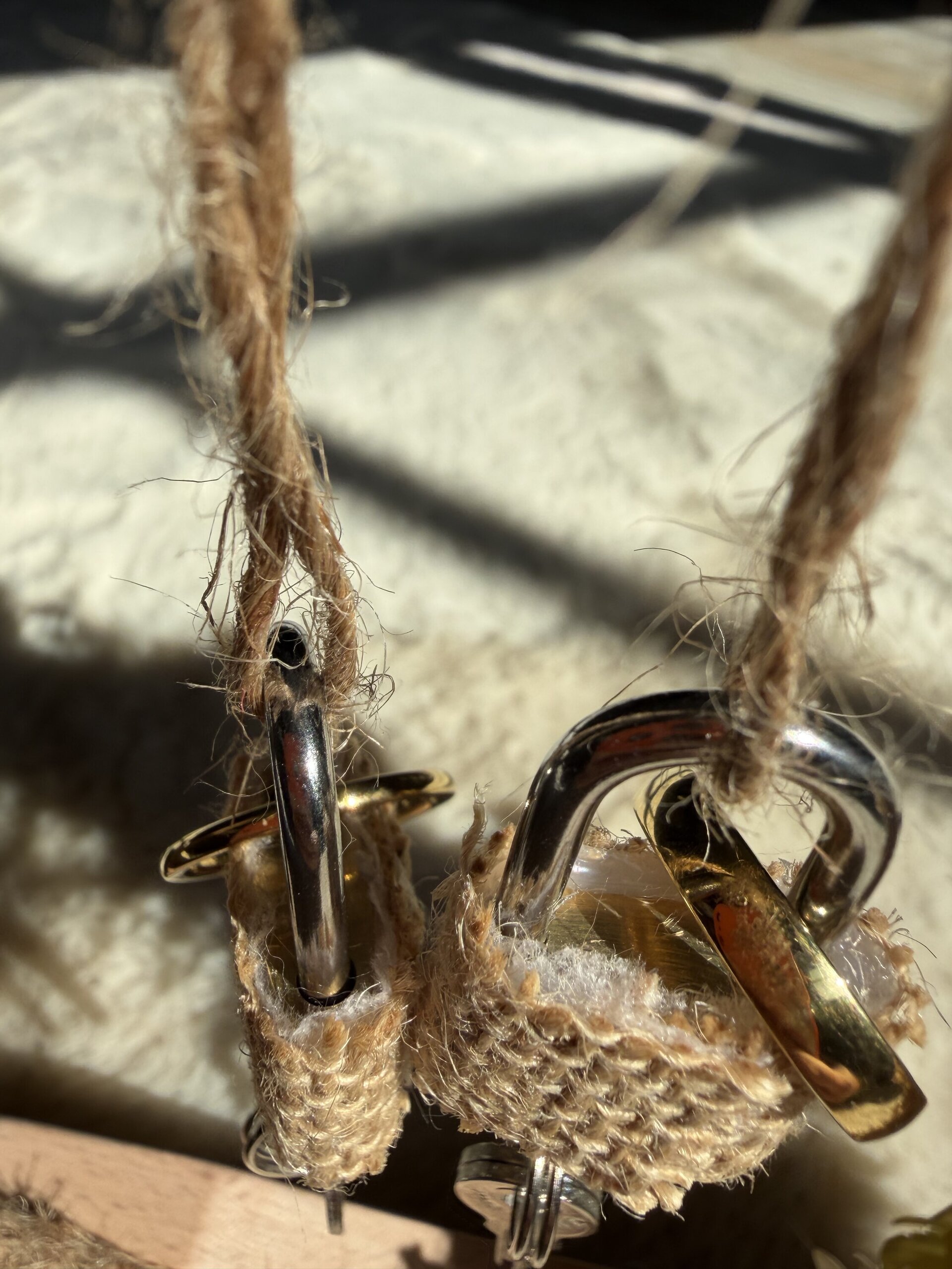 Porta alianzas candado - 3